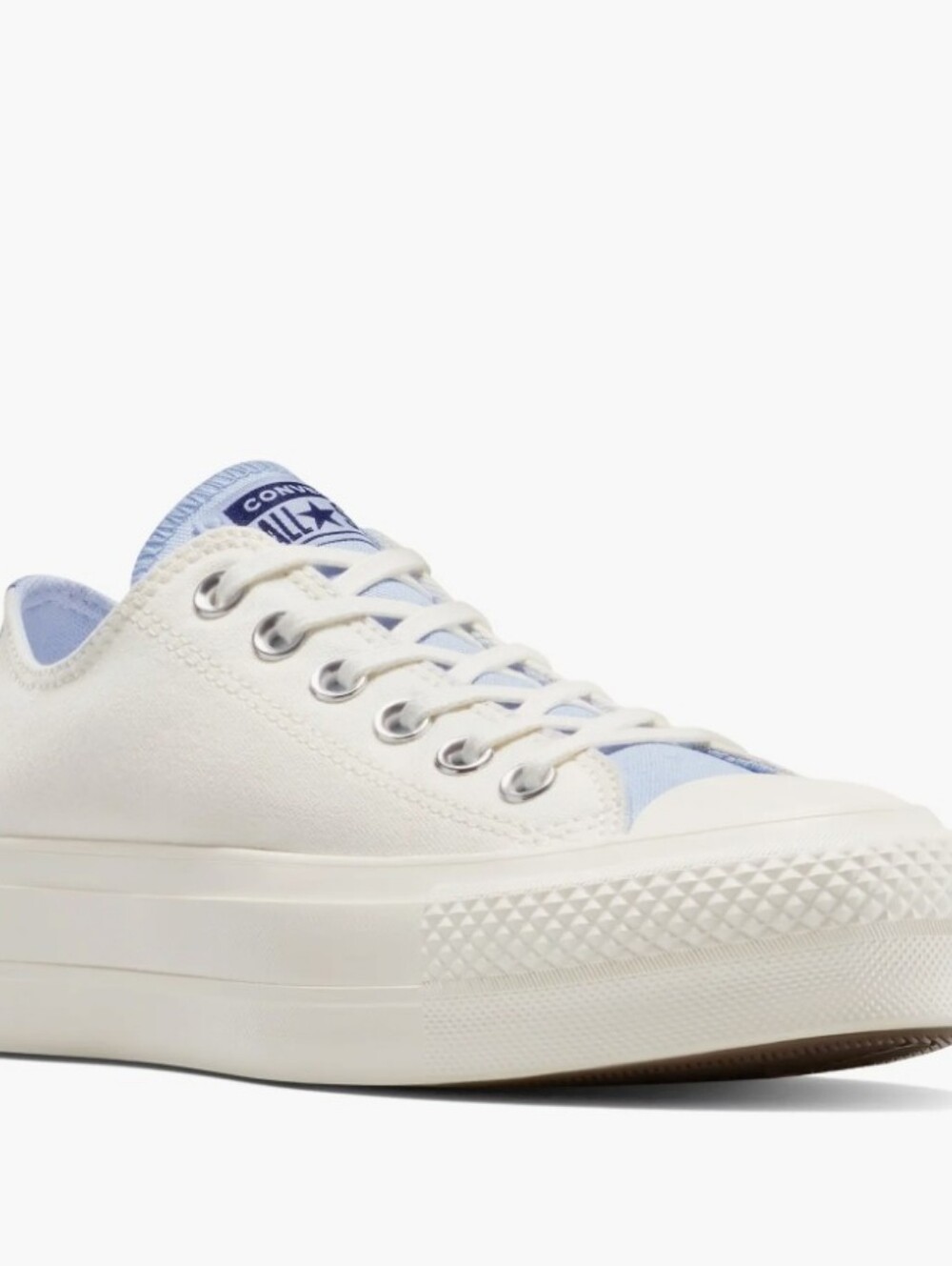 Converse Chuck Taylor All Star Low Top Platform Sneaker - Picture 4 of 13